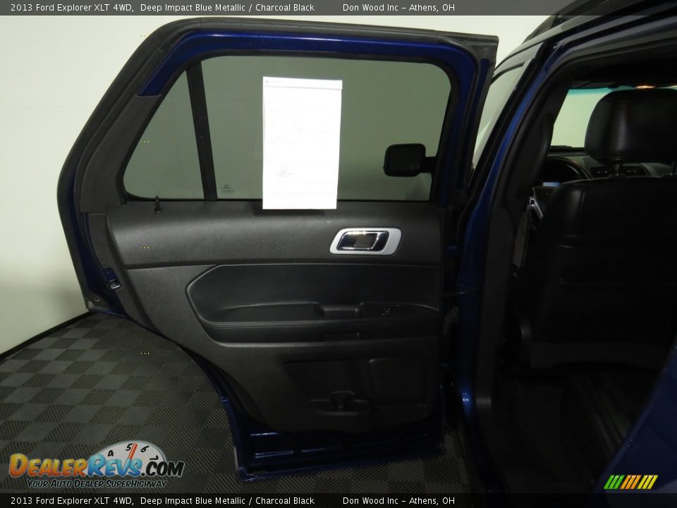 2013 Ford Explorer XLT 4WD Deep Impact Blue Metallic / Charcoal Black Photo #22
