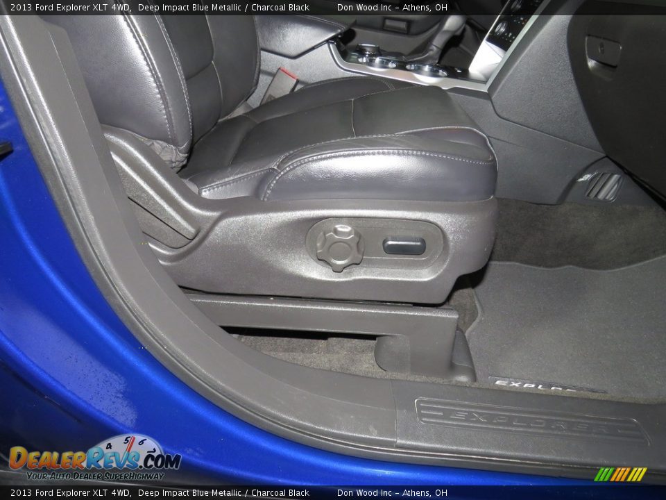 2013 Ford Explorer XLT 4WD Deep Impact Blue Metallic / Charcoal Black Photo #27