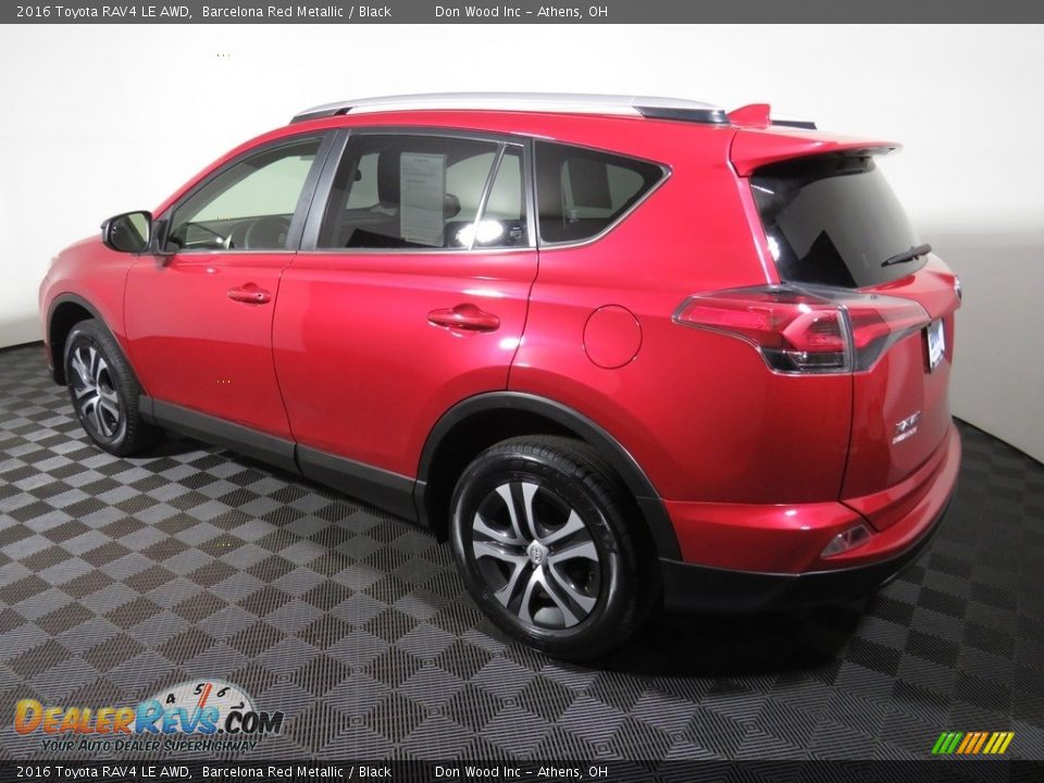 2016 Toyota RAV4 LE AWD Barcelona Red Metallic / Black Photo #9