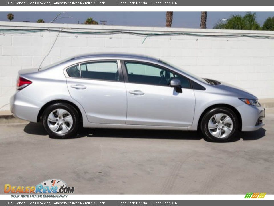 2015 Honda Civic LX Sedan Alabaster Silver Metallic / Black Photo #14