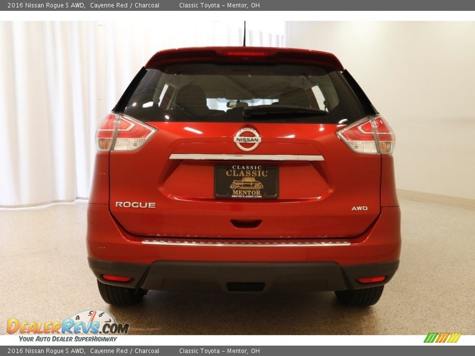 2016 Nissan Rogue S AWD Cayenne Red / Charcoal Photo #17