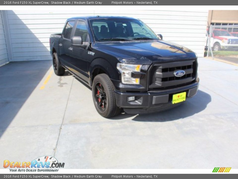 2016 Ford F150 XL SuperCrew Shadow Black / Medium Earth Gray Photo #2