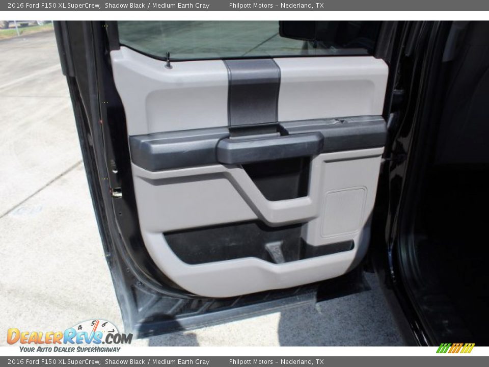 2016 Ford F150 XL SuperCrew Shadow Black / Medium Earth Gray Photo #18