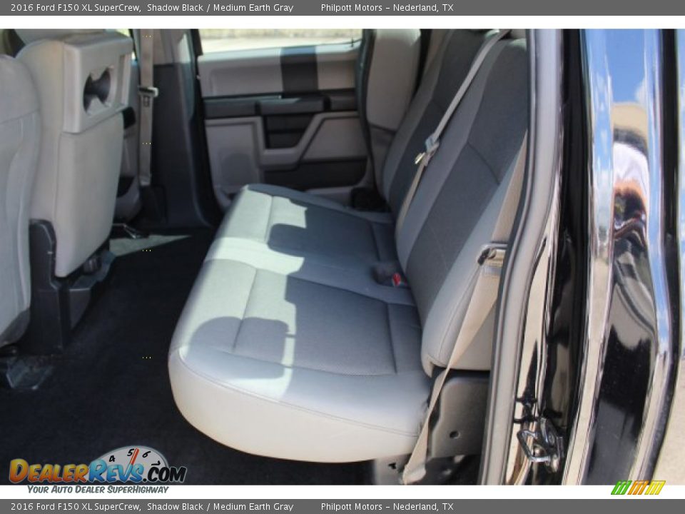 2016 Ford F150 XL SuperCrew Shadow Black / Medium Earth Gray Photo #19