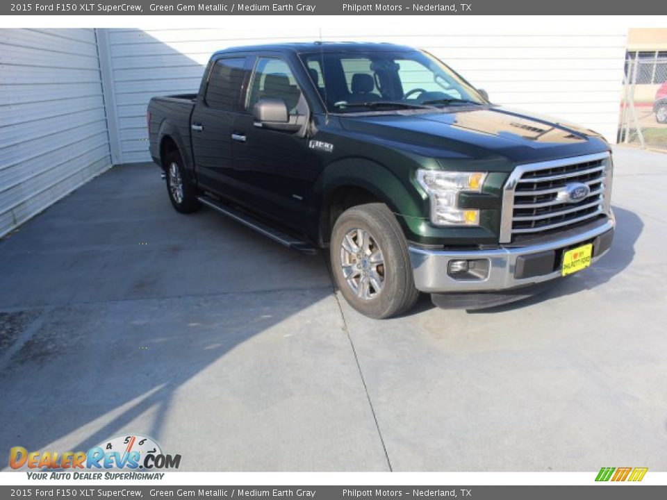 2015 Ford F150 XLT SuperCrew Green Gem Metallic / Medium Earth Gray Photo #2