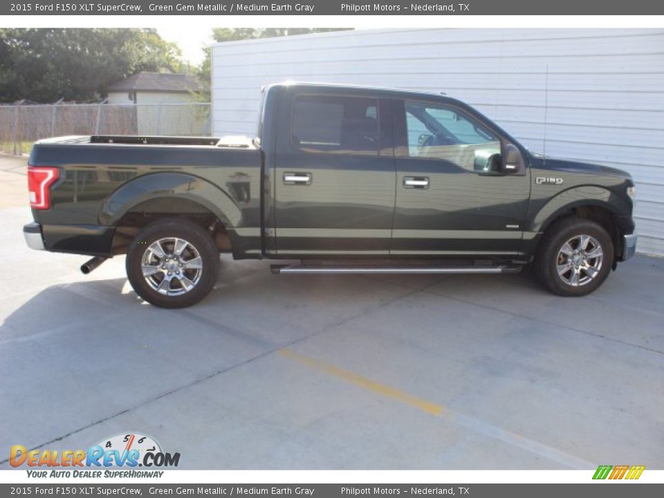 2015 Ford F150 XLT SuperCrew Green Gem Metallic / Medium Earth Gray Photo #9
