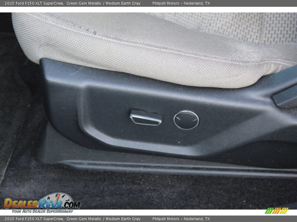 2015 Ford F150 XLT SuperCrew Green Gem Metallic / Medium Earth Gray Photo #13
