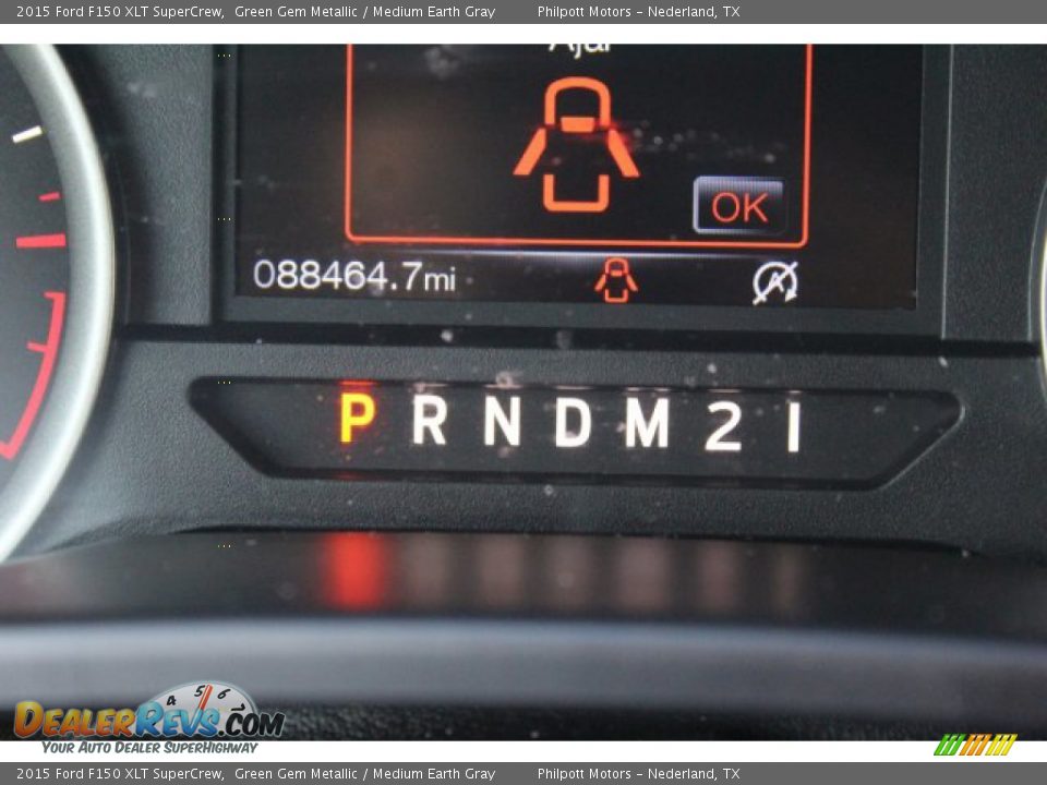2015 Ford F150 XLT SuperCrew Green Gem Metallic / Medium Earth Gray Photo #17