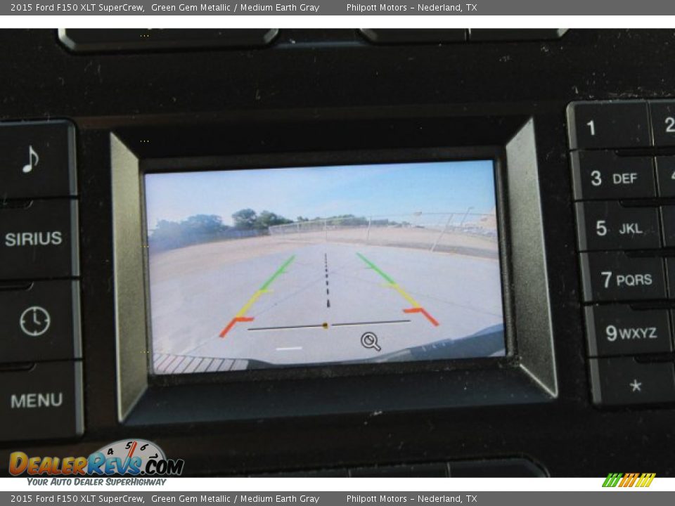 2015 Ford F150 XLT SuperCrew Green Gem Metallic / Medium Earth Gray Photo #20
