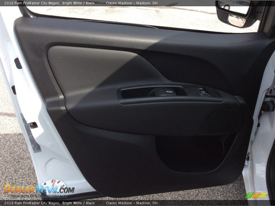 2019 Ram ProMaster City Wagon Bright White / Black Photo #11