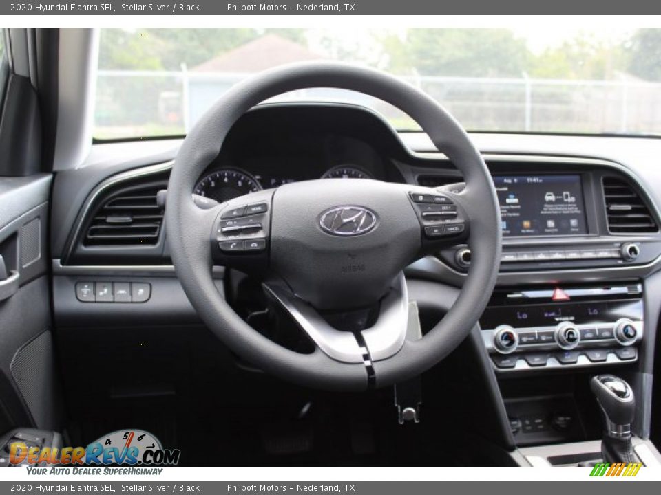 2020 Hyundai Elantra SEL Steering Wheel Photo #19
