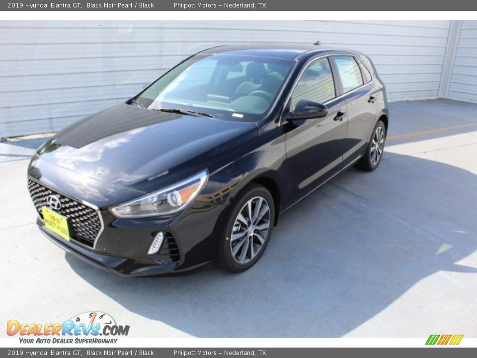 2019 Hyundai Elantra GT Black Noir Pearl / Black Photo #4