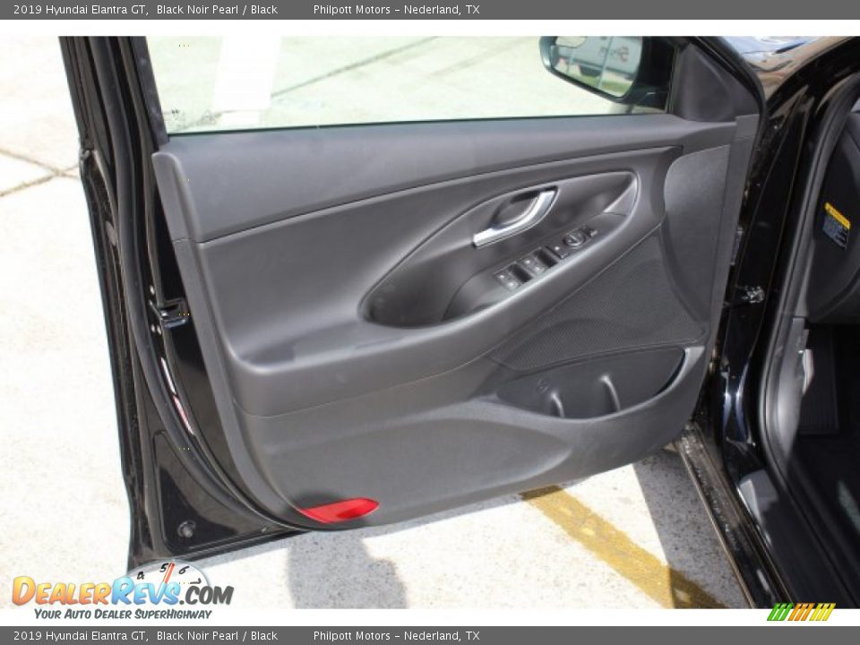 2019 Hyundai Elantra GT Black Noir Pearl / Black Photo #9