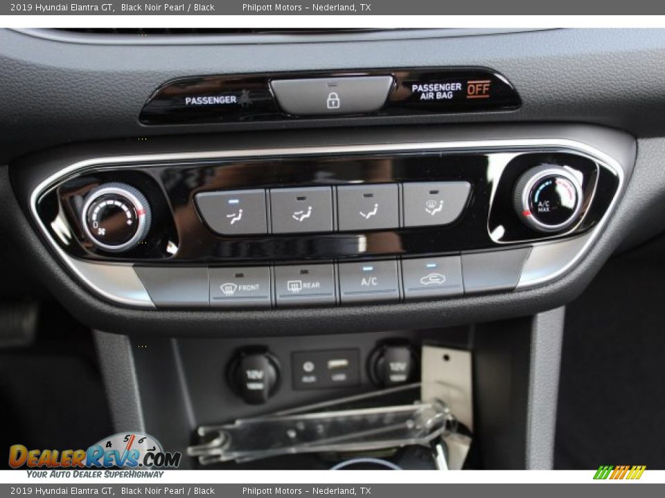 2019 Hyundai Elantra GT Black Noir Pearl / Black Photo #15