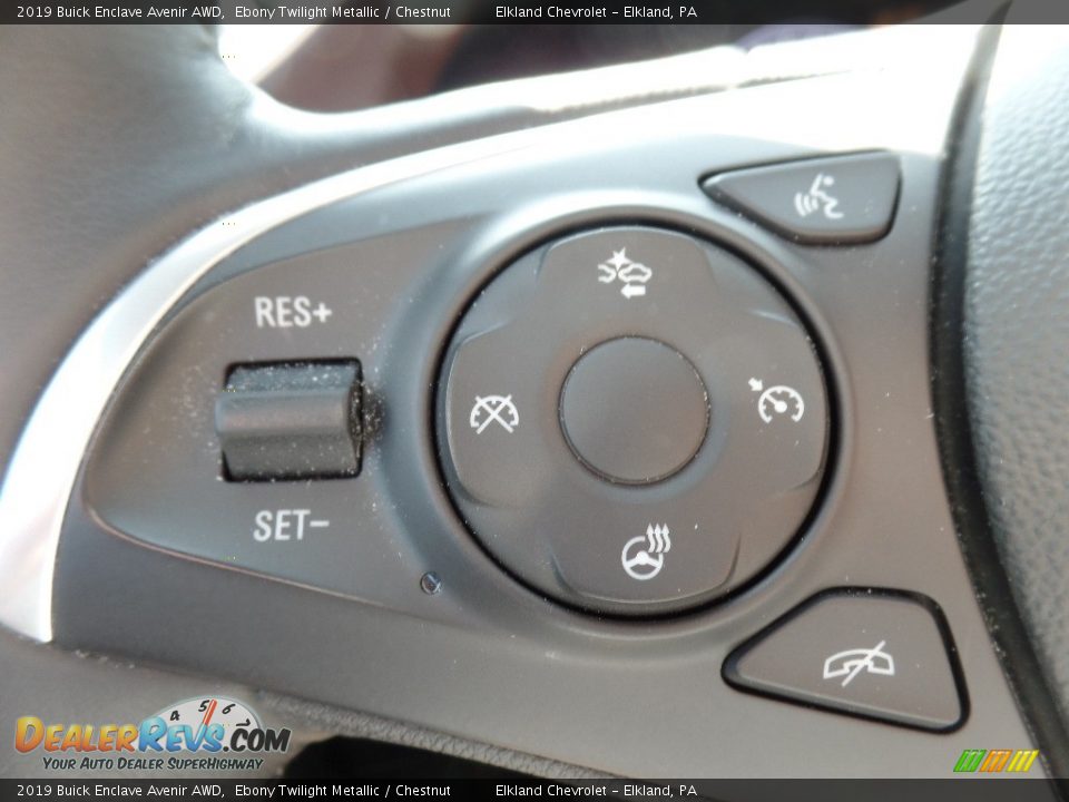 Controls of 2019 Buick Enclave Avenir AWD Photo #31