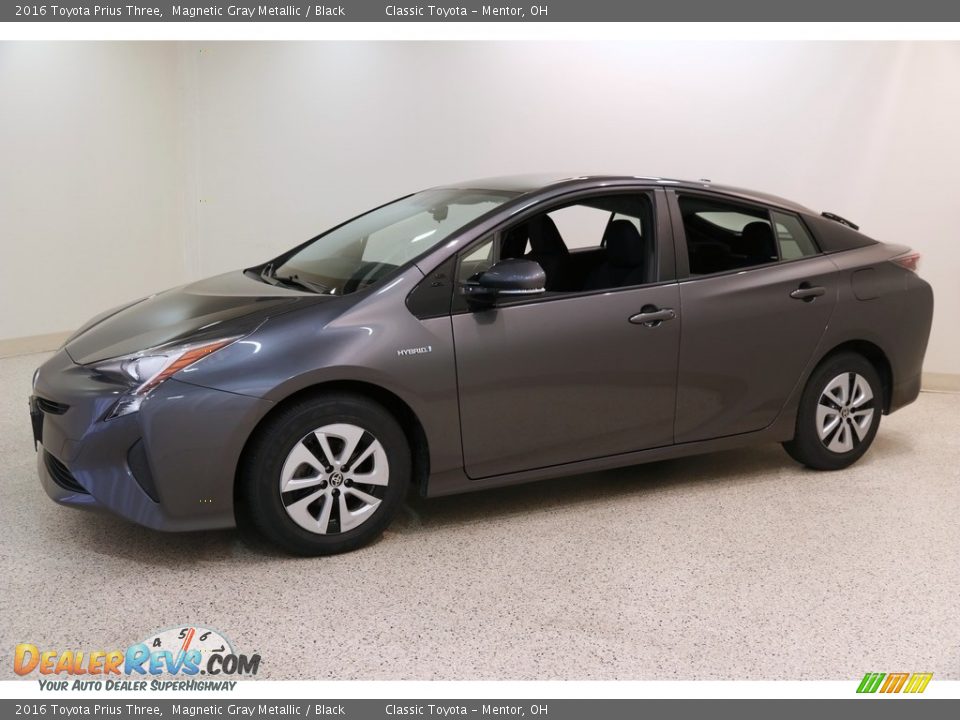 2016 Toyota Prius Three Magnetic Gray Metallic / Black Photo #3