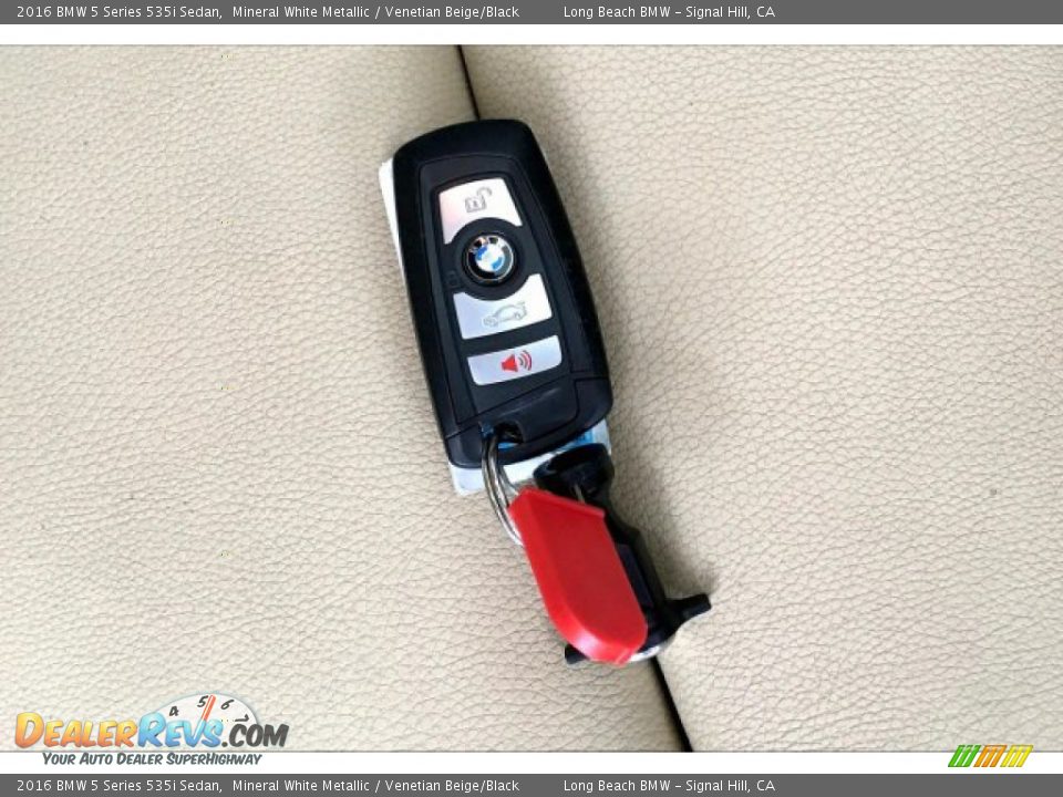 2016 BMW 5 Series 535i Sedan Mineral White Metallic / Venetian Beige/Black Photo #11