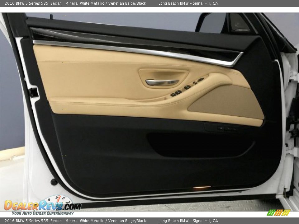 2016 BMW 5 Series 535i Sedan Mineral White Metallic / Venetian Beige/Black Photo #21