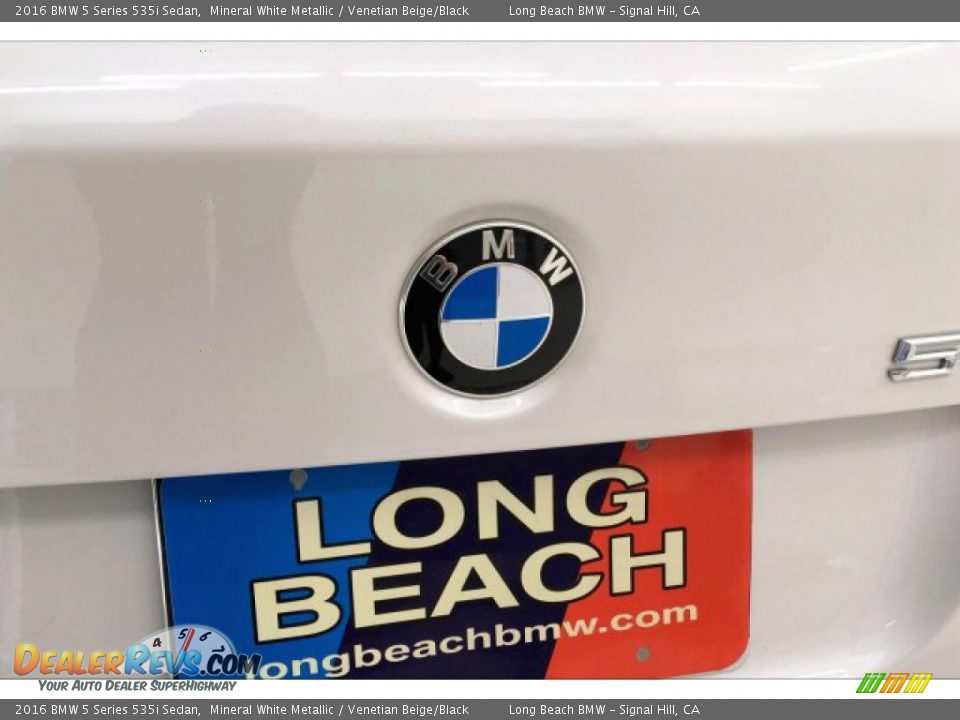 2016 BMW 5 Series 535i Sedan Mineral White Metallic / Venetian Beige/Black Photo #23