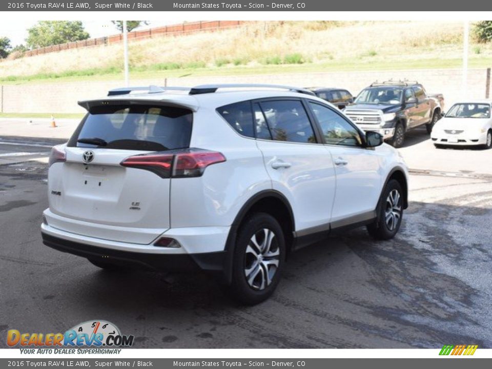 2016 Toyota RAV4 LE AWD Super White / Black Photo #6