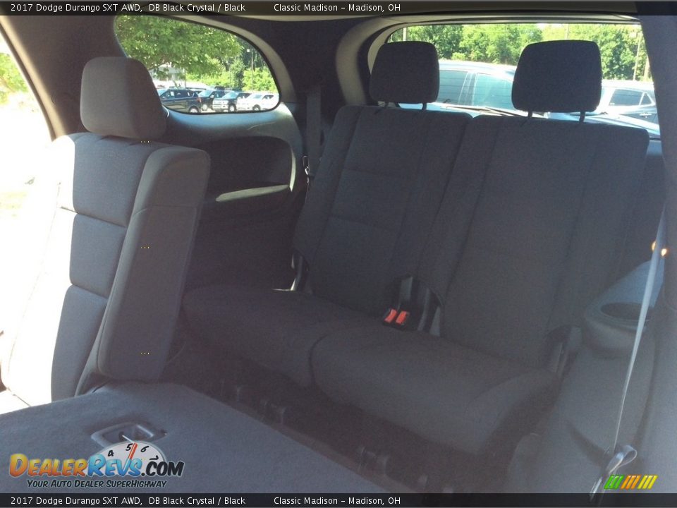 2017 Dodge Durango SXT AWD DB Black Crystal / Black Photo #25