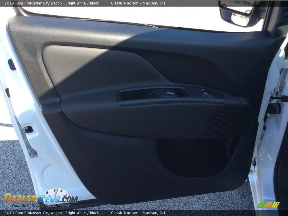 2019 Ram ProMaster City Wagon Bright White / Black Photo #11
