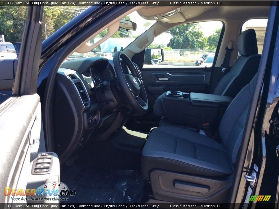 2019 Ram 1500 Big Horn Quad Cab 4x4 Diamond Black Crystal Pearl / Black/Diesel Gray Photo #11