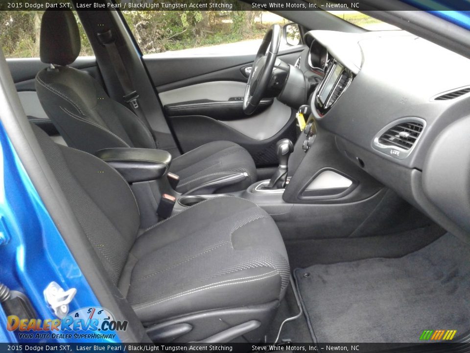 2015 Dodge Dart SXT Laser Blue Pearl / Black/Light Tungsten Accent Stitching Photo #14