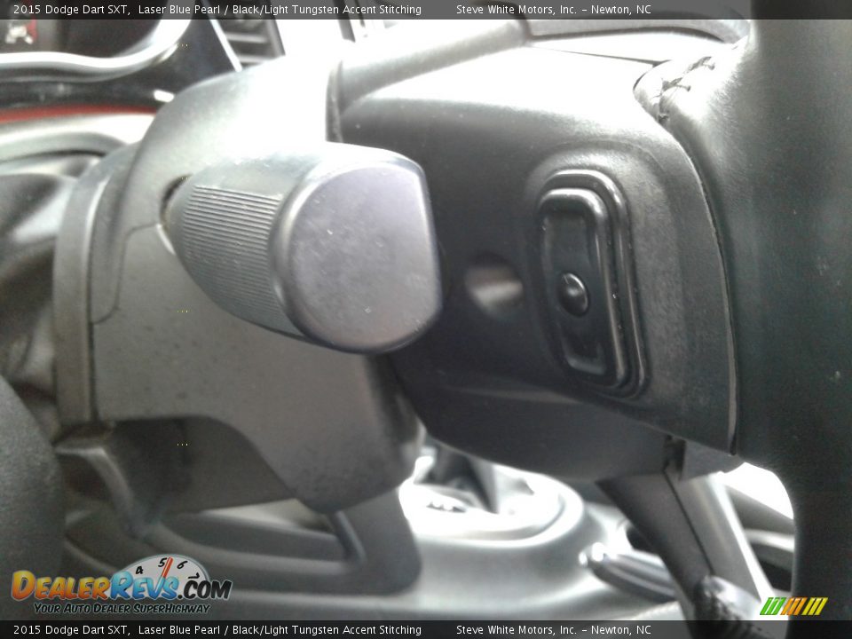 2015 Dodge Dart SXT Laser Blue Pearl / Black/Light Tungsten Accent Stitching Photo #15