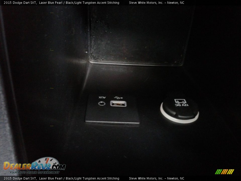 2015 Dodge Dart SXT Laser Blue Pearl / Black/Light Tungsten Accent Stitching Photo #26