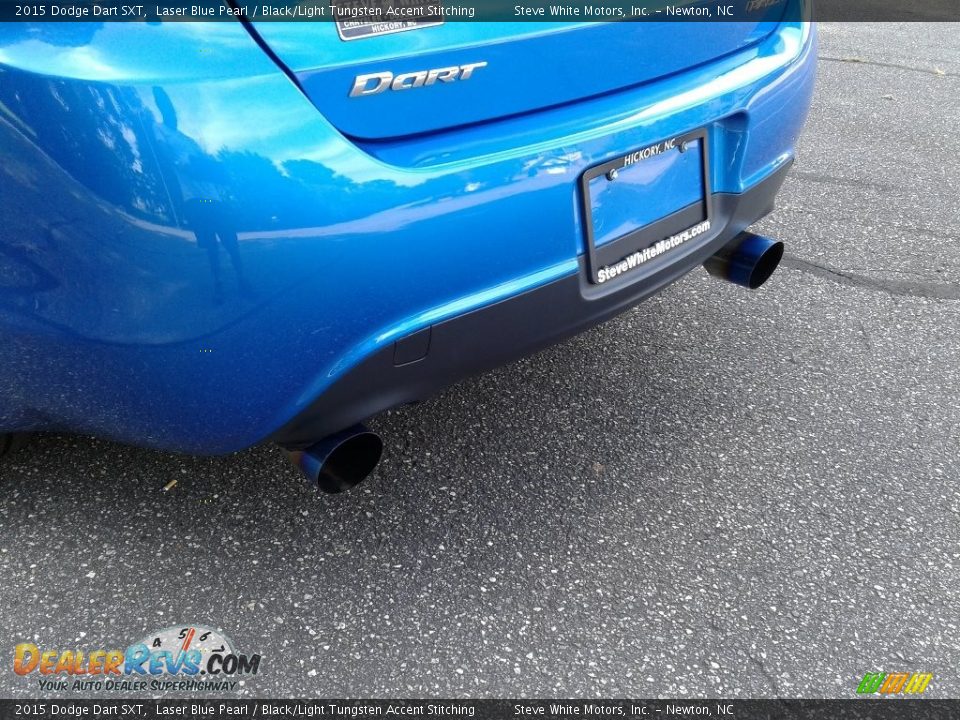 2015 Dodge Dart SXT Laser Blue Pearl / Black/Light Tungsten Accent Stitching Photo #28