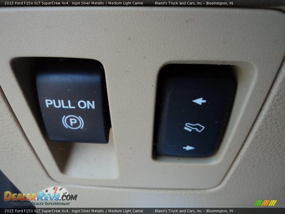 2015 Ford F150 XLT SuperCrew 4x4 Ingot Silver Metallic / Medium Light Camel Photo #12