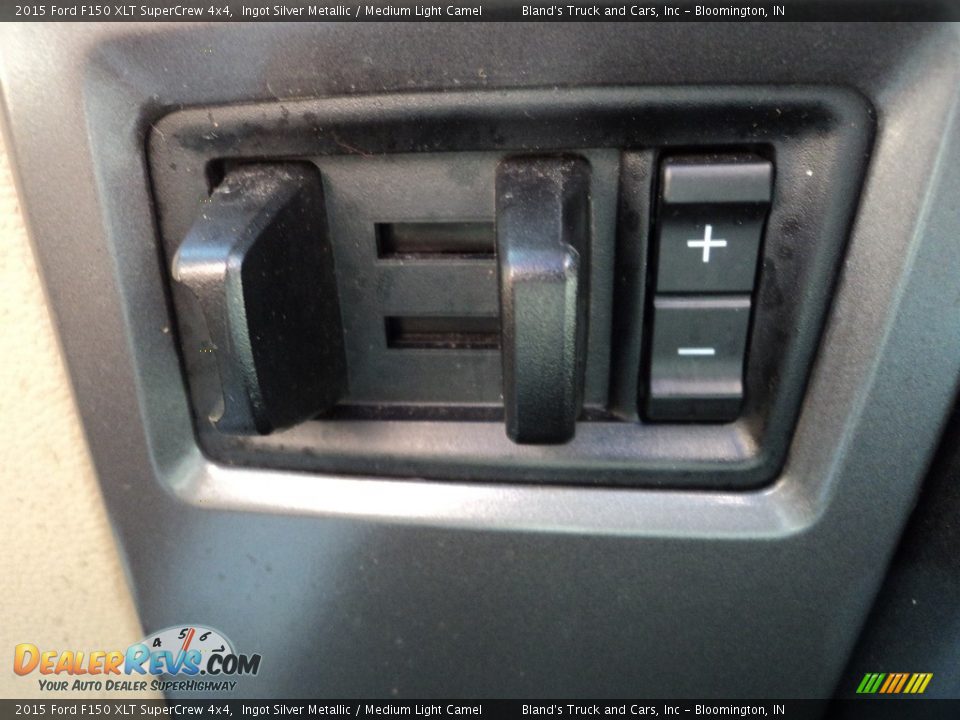 2015 Ford F150 XLT SuperCrew 4x4 Ingot Silver Metallic / Medium Light Camel Photo #30