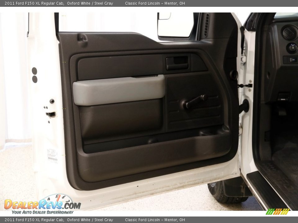 2011 Ford F150 XL Regular Cab Oxford White / Steel Gray Photo #4