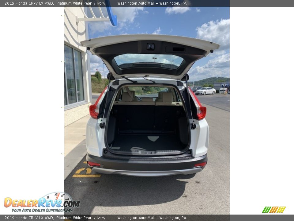 2019 Honda CR-V LX AWD Platinum White Pearl / Ivory Photo #20