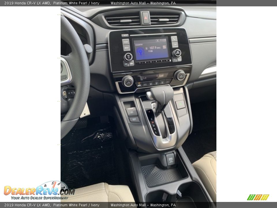 2019 Honda CR-V LX AWD Platinum White Pearl / Ivory Photo #31
