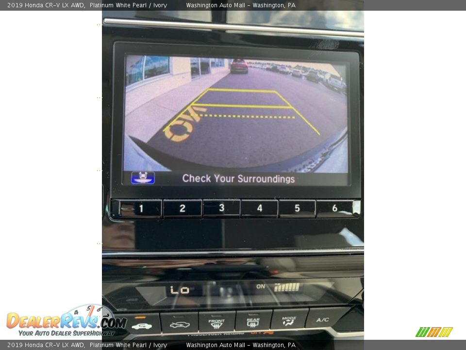 2019 Honda CR-V LX AWD Platinum White Pearl / Ivory Photo #32