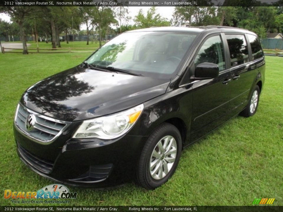 2012 Volkswagen Routan SE Nocturne Black Metallic / Aero Gray Photo #13