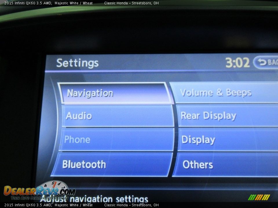2015 Infiniti QX60 3.5 AWD Majestic White / Wheat Photo #31