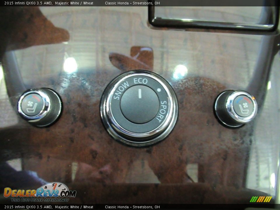 2015 Infiniti QX60 3.5 AWD Majestic White / Wheat Photo #34
