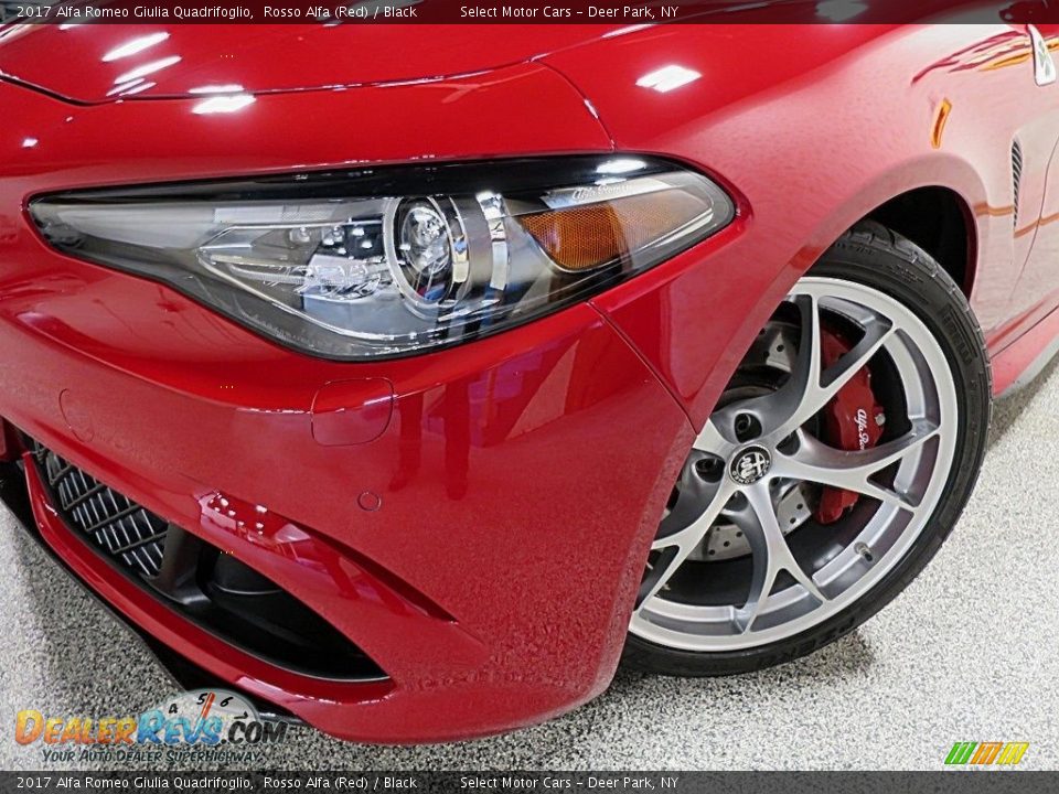 2017 Alfa Romeo Giulia Quadrifoglio Rosso Alfa (Red) / Black Photo #9