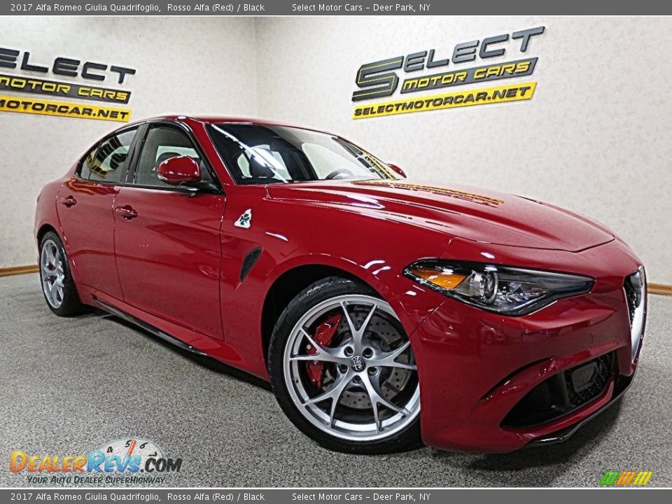 2017 Alfa Romeo Giulia Quadrifoglio Rosso Alfa (Red) / Black Photo #11