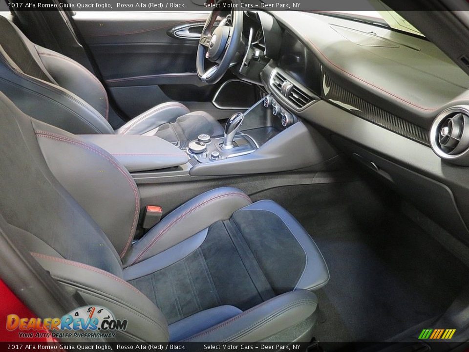 2017 Alfa Romeo Giulia Quadrifoglio Rosso Alfa (Red) / Black Photo #19
