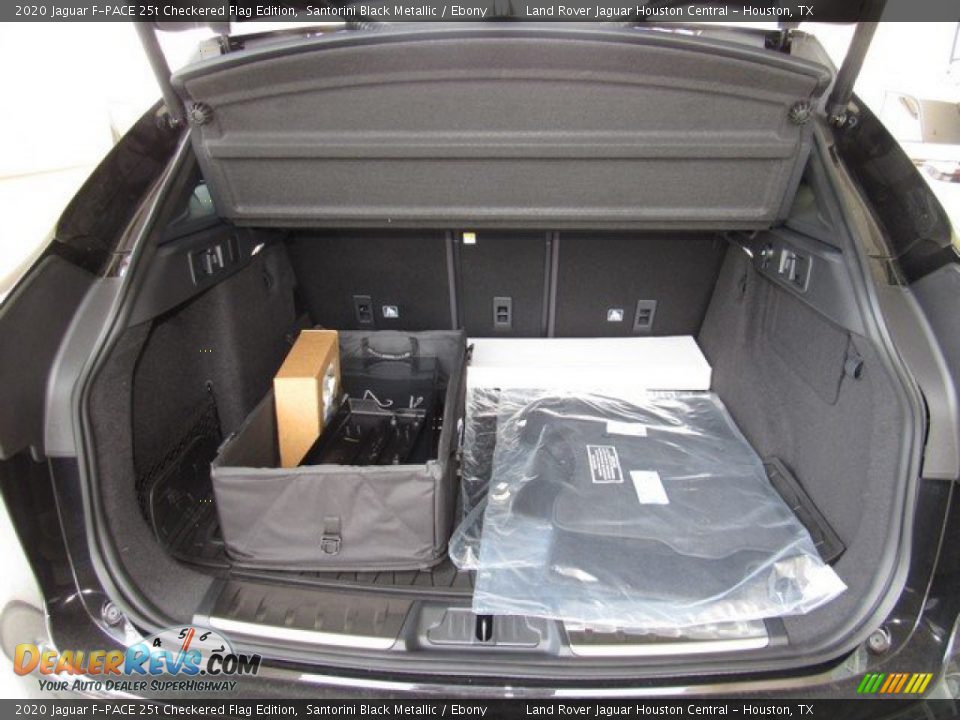2020 Jaguar F-PACE 25t Checkered Flag Edition Santorini Black Metallic / Ebony Photo #16