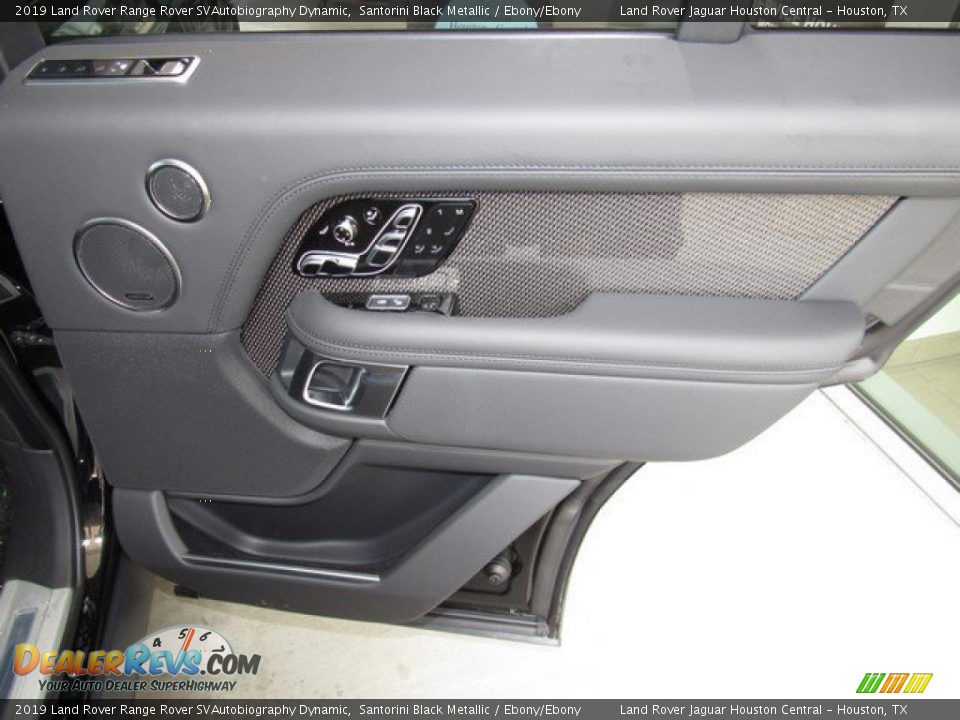 Door Panel of 2019 Land Rover Range Rover SVAutobiography Dynamic Photo #23