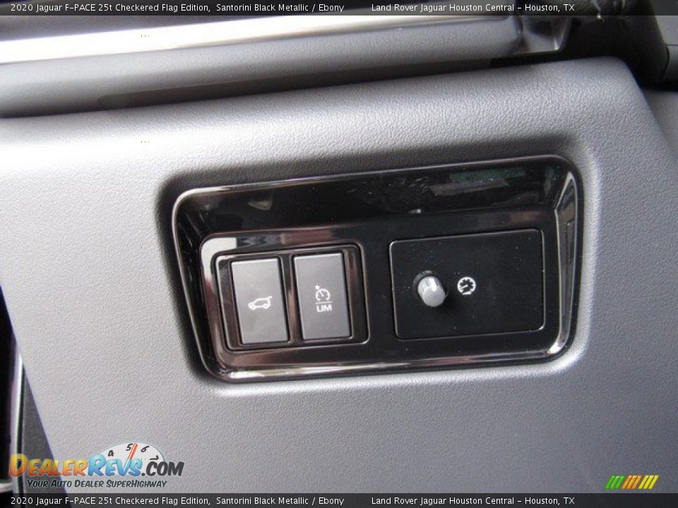 2020 Jaguar F-PACE 25t Checkered Flag Edition Santorini Black Metallic / Ebony Photo #28