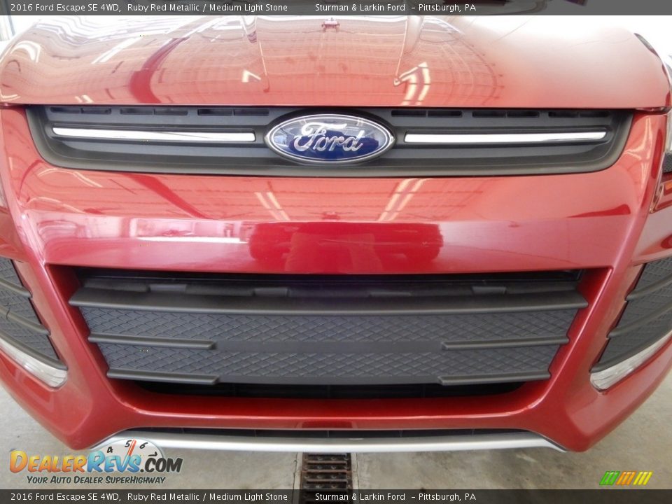 2016 Ford Escape SE 4WD Ruby Red Metallic / Medium Light Stone Photo #12