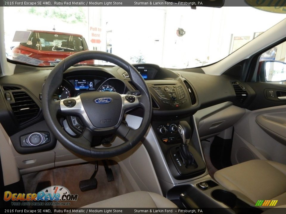 2016 Ford Escape SE 4WD Ruby Red Metallic / Medium Light Stone Photo #18
