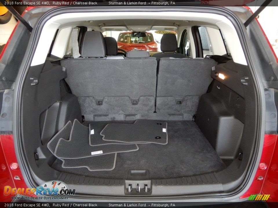 2018 Ford Escape SE 4WD Ruby Red / Charcoal Black Photo #8