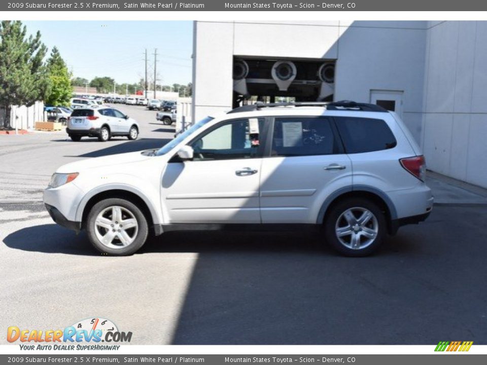 2009 Subaru Forester 2.5 X Premium Satin White Pearl / Platinum Photo #3